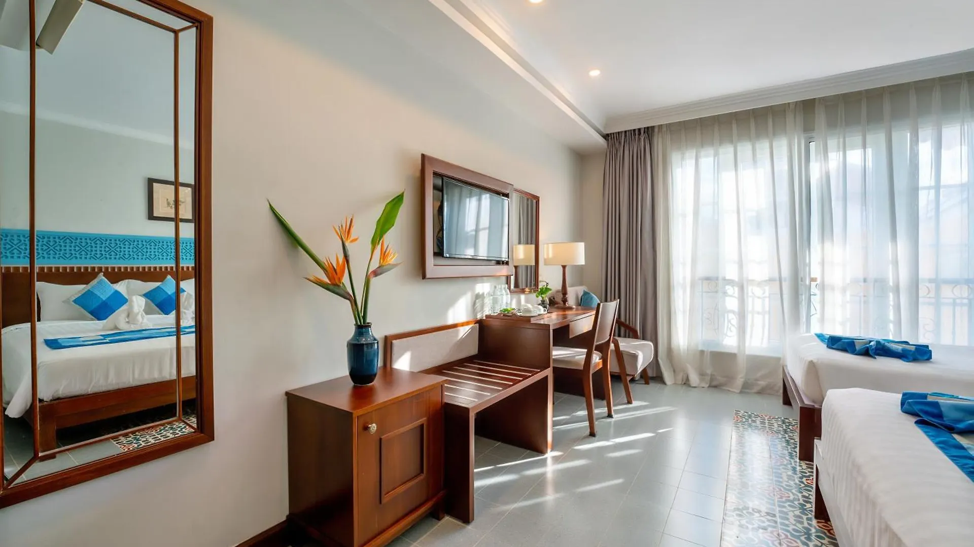Lantana Boutique Hoi An Hotel