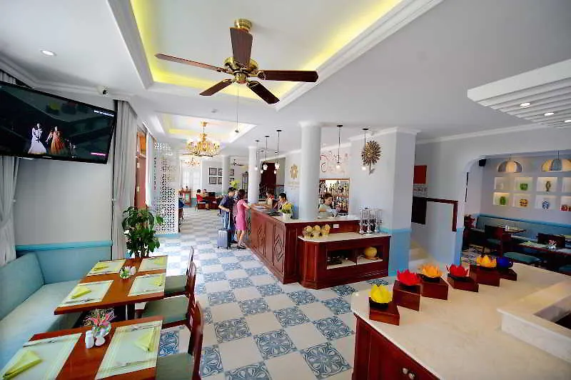 Lantana Boutique Hoi An Hotel