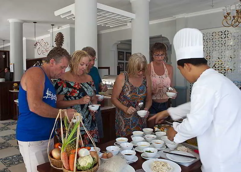 Lantana Boutique Hoi An Hotel 4*,